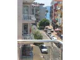 продажа квартиры 3+1 в 200 метрах от моря в районе çıldır