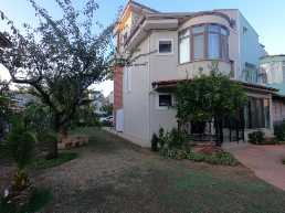 4 bedroomed semi detached house in marmaris center
