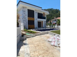gorgeous 6 bedroom fully detached villa for sale in marmaris