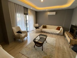 fully furnished 2 bedroom flat for rent
