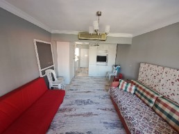 20 meters to the beach studio flat with its own beach for rent 