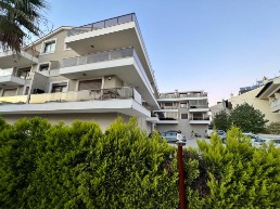 luxurious 1+1 apartment for rent with pool and parking in marmaris armutalan